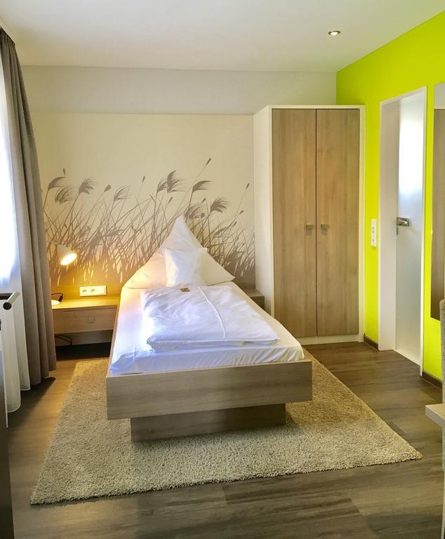 Iris Am See Garni 라돌프젤암보덴시 외부 사진
